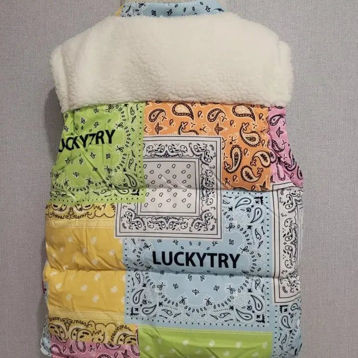 [BUNJANG] Lucky Try Reversible Paisley Duck Down Padded Jacket / 택포#새상품 럭키트라이 리버시블 멀티 페이즐리 커플패딩 아동 양면 오리털