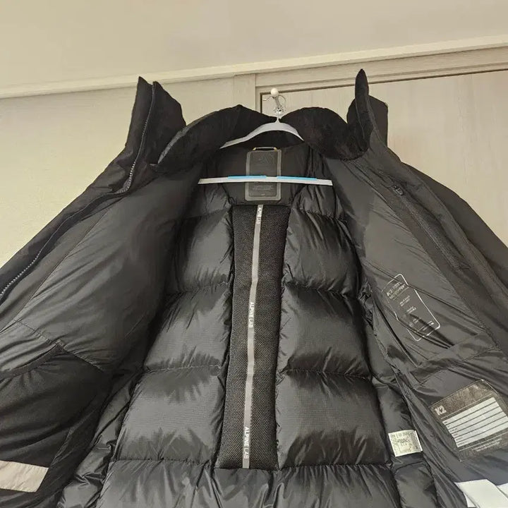 [BUNJANG] K2 Kobold 24-25 Goose Down Puffer Jacket / [K2 코볼드/105] 24-25 신상대장급 패딩 판매합니다