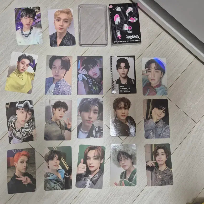 스키즈 포토카드