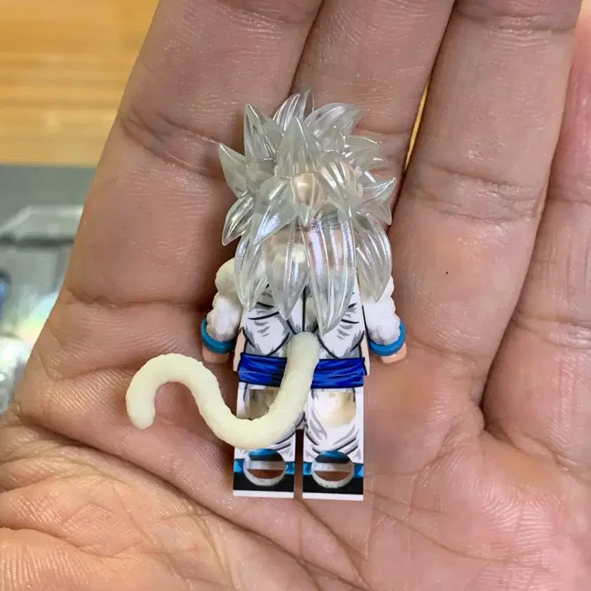 [BUNJANG] Custom Lego Dragonball Son Goku Super Saiyan 4 VIP Figure / 커스텀 레고 사쿠라 드래곤볼 손오공 초사이언4 VIP 버전 판매