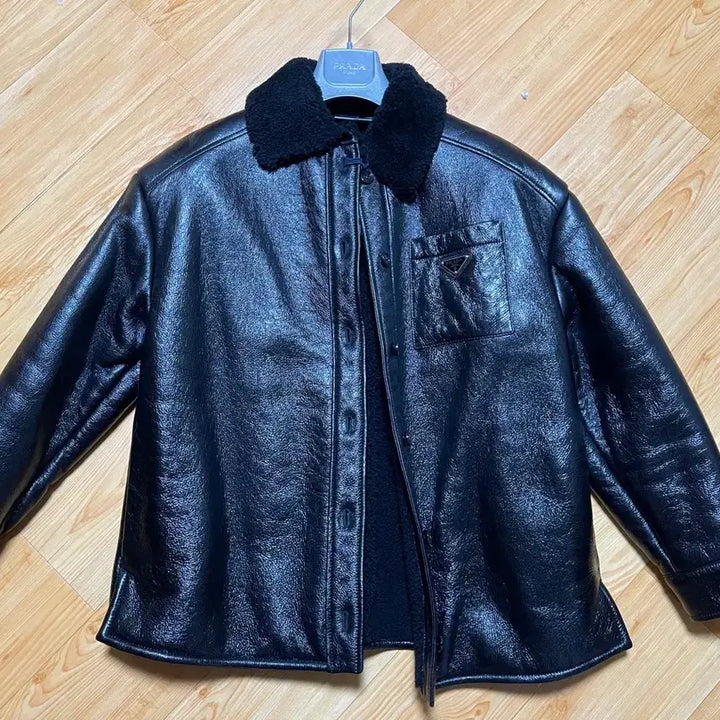 [BUNJANG] Prada Shearling Jacket / Prada shearing jacket 프라다 무스탕