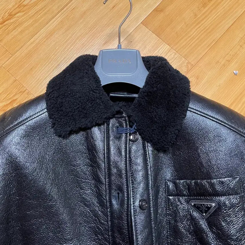 [BUNJANG] Prada Shearling Jacket / Prada shearing jacket 프라다 무스탕
