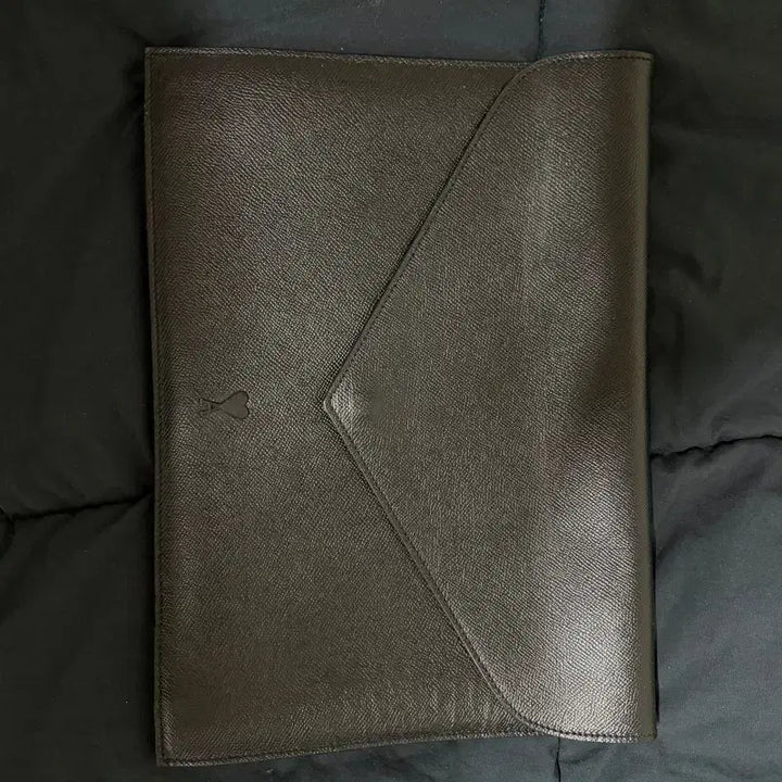 [BUNJANG] Ami Clutch Black / 아미 클러치 블랙