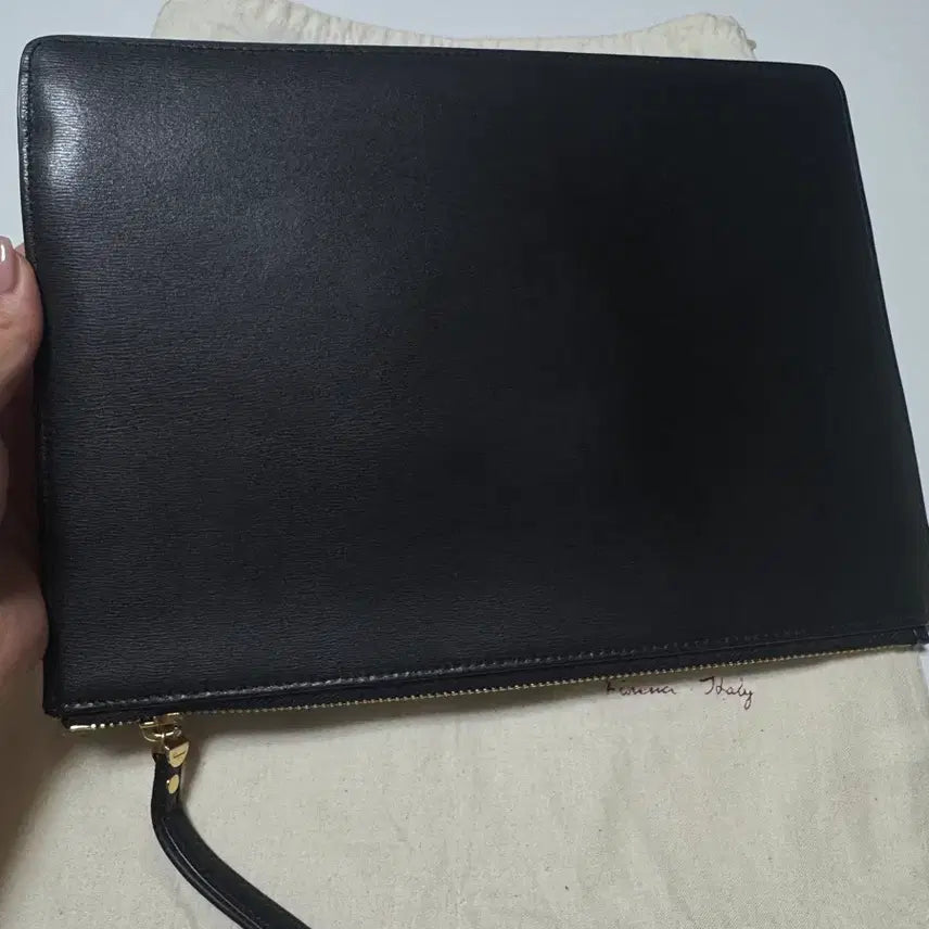 [BUNJANG] Salvatore Ferragamo Black Clutch Bag / 정품 살바토레 페라가모 블랙 클러치 백