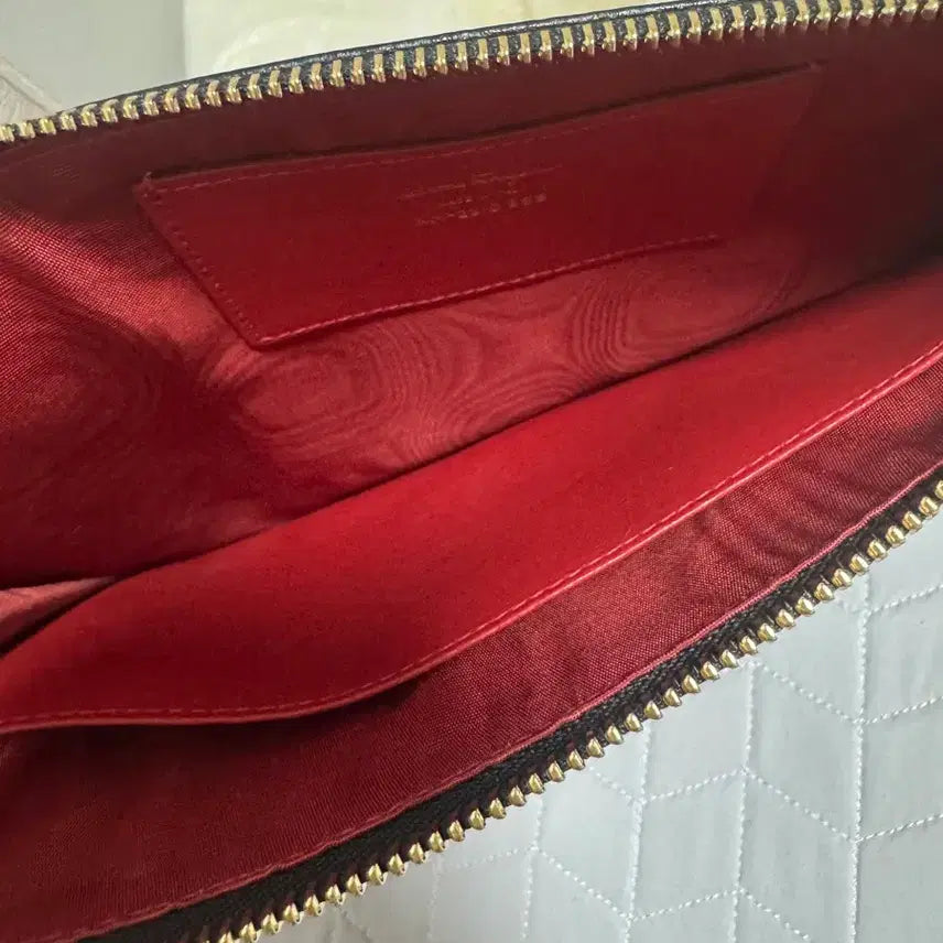 [BUNJANG] Salvatore Ferragamo Black Clutch Bag / 정품 살바토레 페라가모 블랙 클러치 백