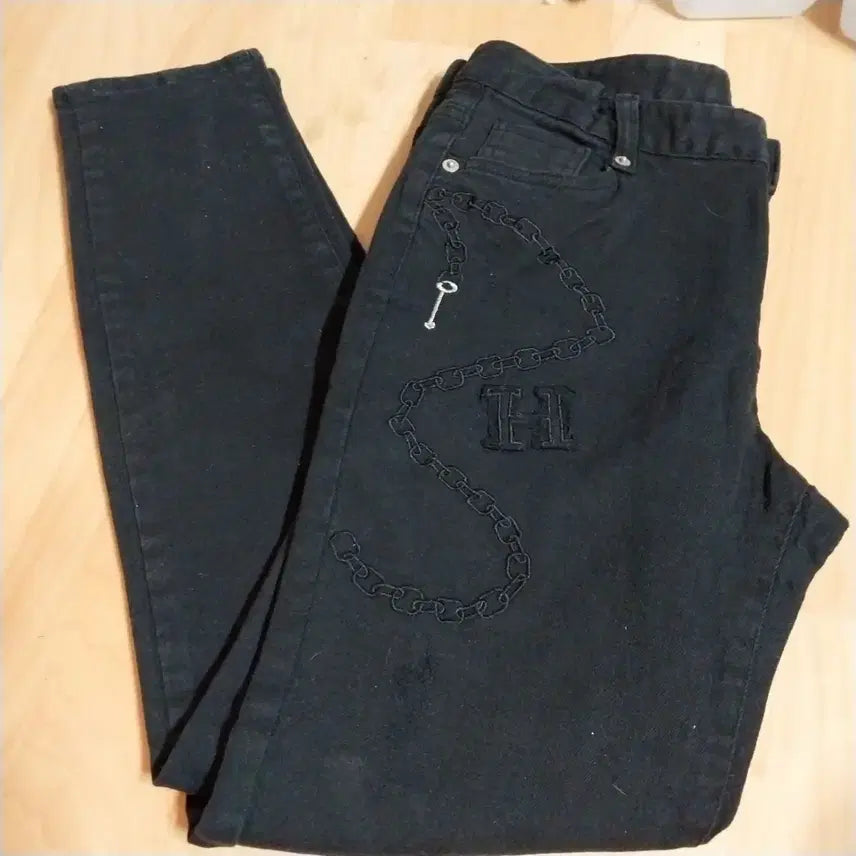 [BUNJANG] Black Jeans / 블랙청바지