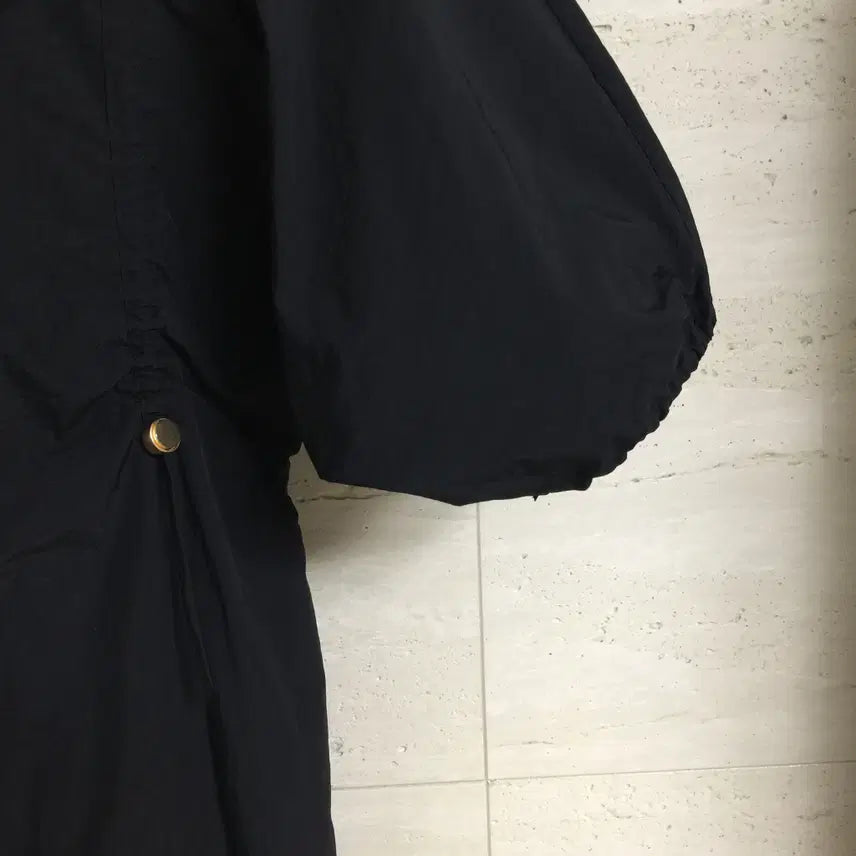 [SOLD OUT] JCHUNG 제이청 블랙 퍼프소매 롱 원피스 S