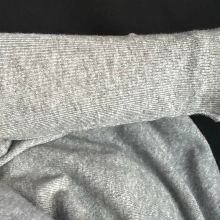 [BUNJANG] Daisy2L Boat Neck Knit Top (Gray) / 데이지투엘 가오리 보트넥 굴림니트 (그레이)