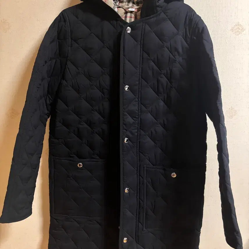 [BUNJANG] Burberry 12Y Quilted Hooded Jacket / 버버리 블랙 퀼팅 후드 자켓 12Y