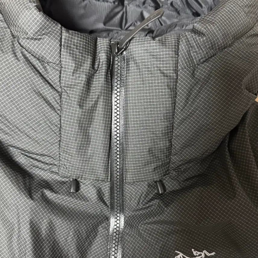 [BUNJANG] Arc'teryx Alpha Parka Black (L) Padded Jacket / L) 아크테릭스 알파파카 블랙