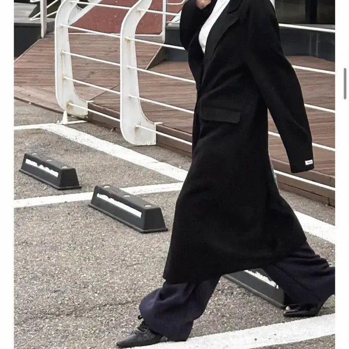 [BUNJANG] Liveaid Oversized Long Coat (Black) / 라이브에이드) 오버핏 롱코트(블랙)