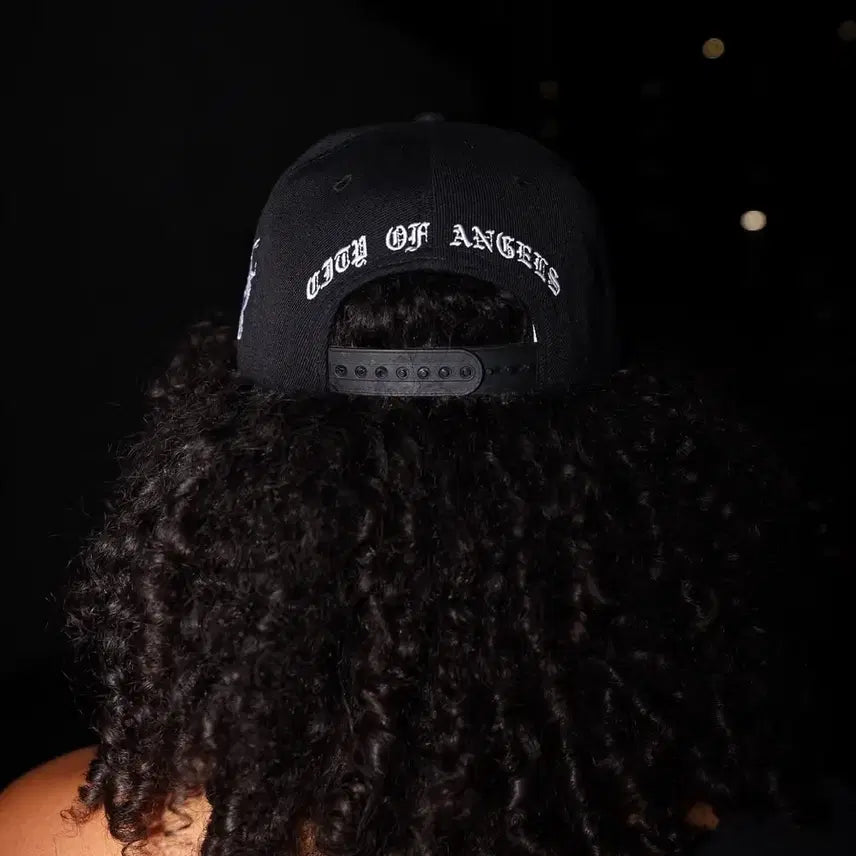 [BUNJANG] Felicity LA Angels Embroidered Snapback Hat / Felicity 검정색 LA 엔젤스 자수 스냅백 새상품