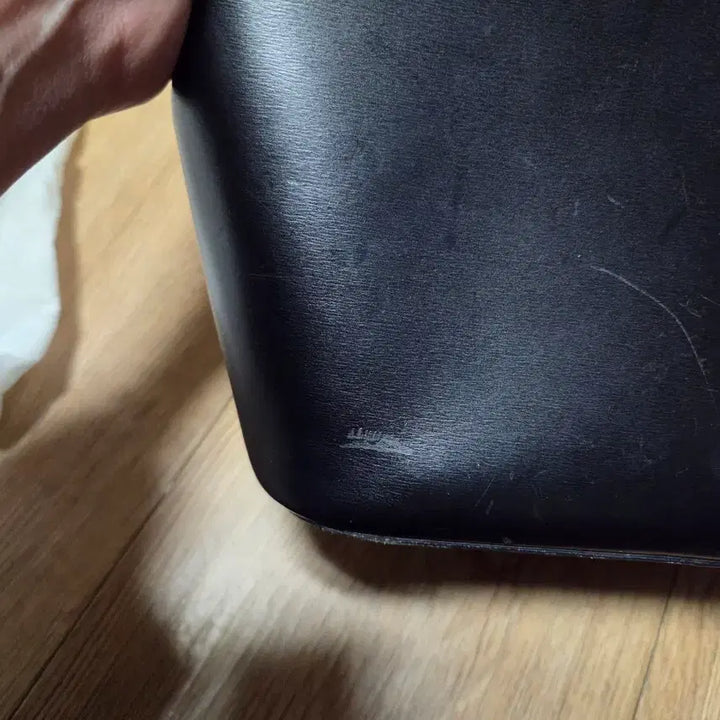 [BUNJANG] Cartier Leather Sling Backpack / 까르띠에 가죽 슬링백 외줄 백팩