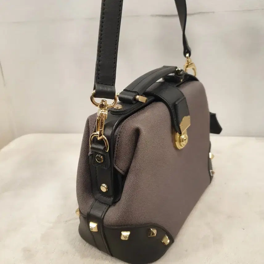 [BUNJANG] Gilie Canvas Gold Stud Mini Doctor Bag / 길리에 캔버스 금장 스터드 미니닥터백 토트백 크로스백