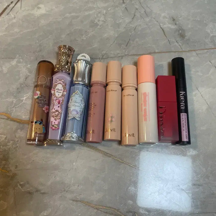 [BUNJANG] Sealed Lip Products / 미개봉+ 2회 미만 사용 립들