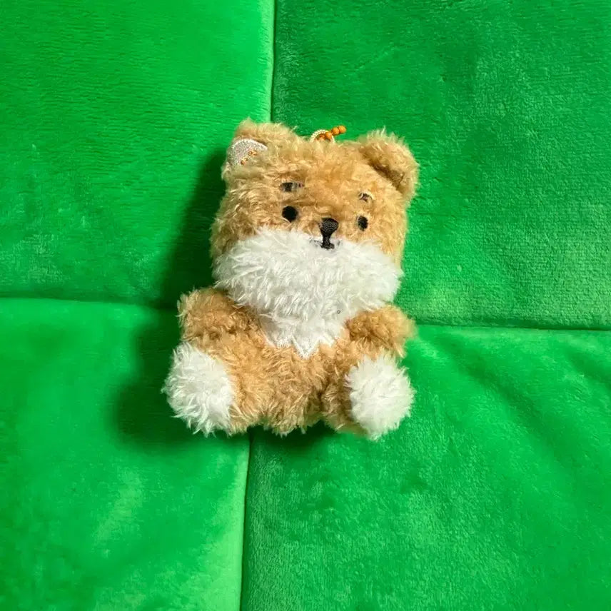 데이식스 데니멀즈 앉은 케 인형