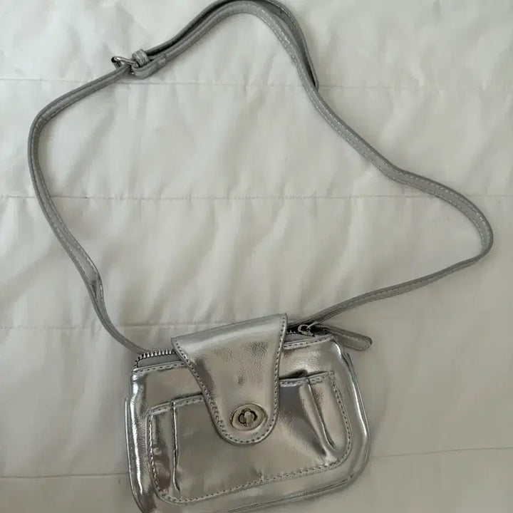 [BUNJANG] Silver Mini Bag / 실버미니백