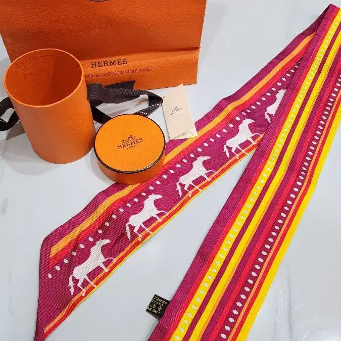 [BUNJANG] Hermes Twilly Mal Pattern Scarf / 에르메스 트윌리 말 패턴 스카프