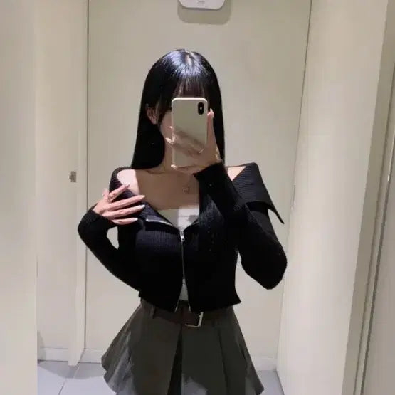 [BUNJANG] Crop Big Collar Zip-Up / 빅카라/슬림핏] 베어 골지 크롭 빅카라 집업 화이트 블랙