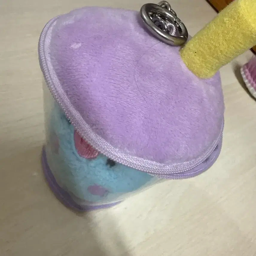 라인프렌즈 BT21 BABY 부클 버블티 백참 망 인형 판매