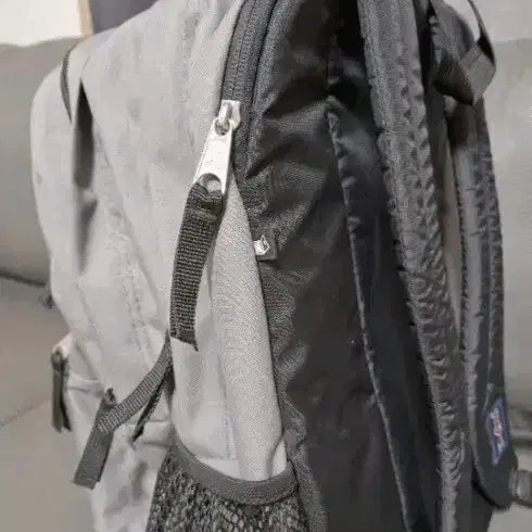 [BUNJANG] JanSport Big Student Backpack / [정품/그레이] 잔스포츠 빅스튜던트 백팩 (상태최상/반값무배)