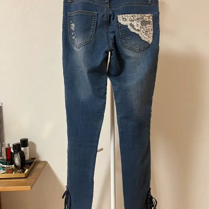 [BUNJANG] Axis Farm Lace Ribbon Denim Pants / 엑시즈팜 레이스리본 데님 일본빈티지 모리걸