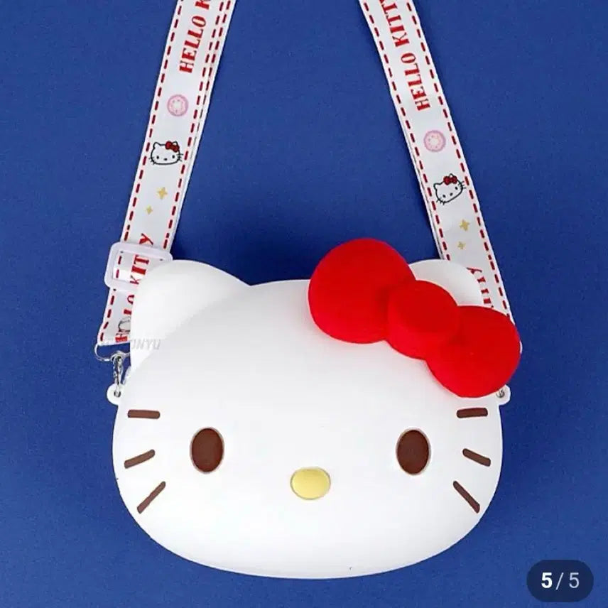 [SOLD OUT] 헬로키티 얼굴 실리콘 크로스 가방 팝니다