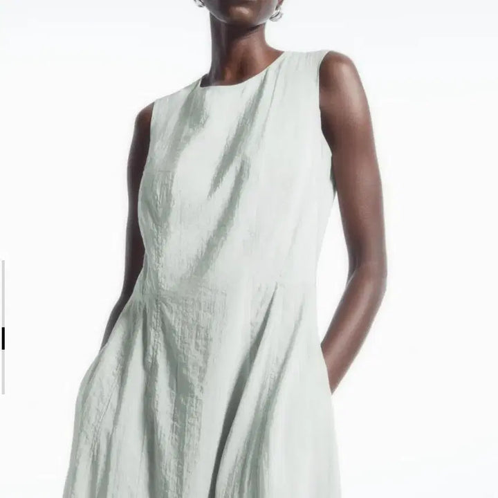 [BUNJANG] COS Sleeveless Wrinkle Maxi Dress / COS 코스 슬리브리스 링클 원피스 eur 32사이즈