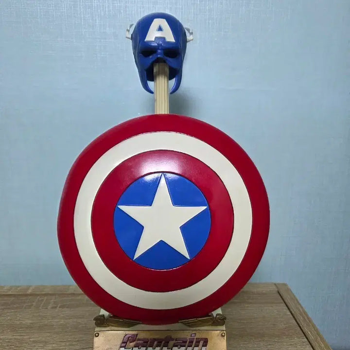 [BUNJANG] Captain America Shield Helmet Set Figure / 캡틴 아메리카 방패 헬멧 세트 피규어