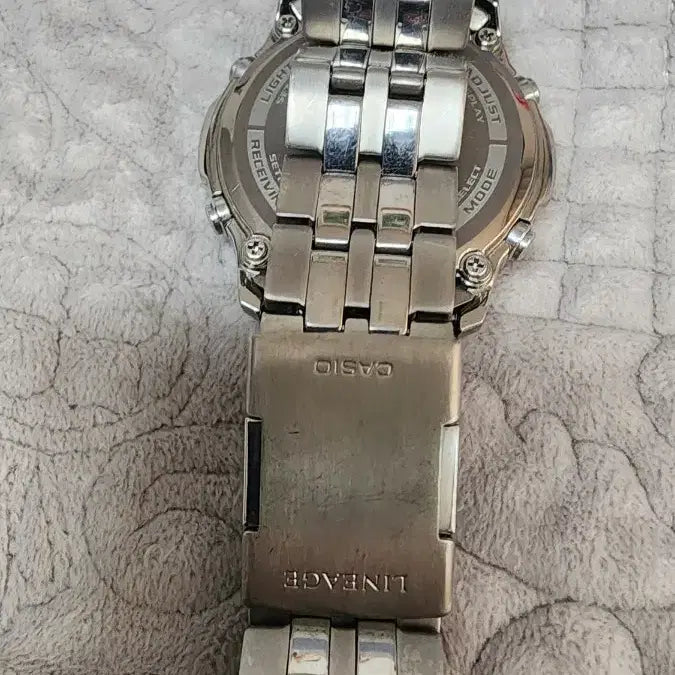 [BUNJANG] Casio Lineage LCW-100T Titanium Watch / 카시오 리니지 LCW-100T 티타늄 시계