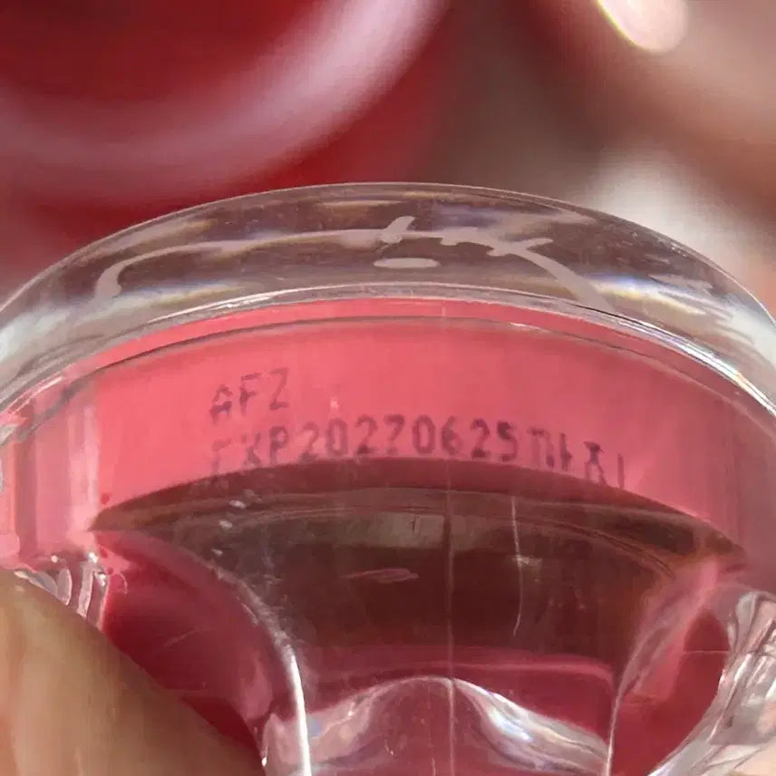 [BUNJANG] AMUSE Hello Kitty Ring Lip Balm / 어뮤즈 헬로키티 반지 립밤