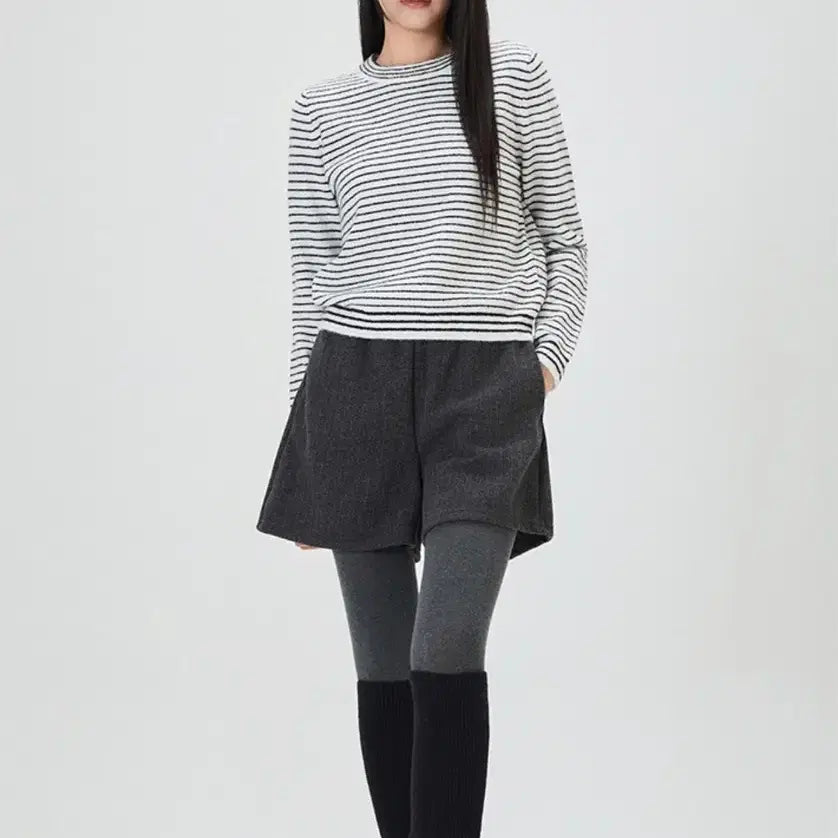 [BUNJANG] Mise-en-scene Stripe Pullover (95) / 미쏘 스트라이프 풀오버_MIWKAG211T (95)