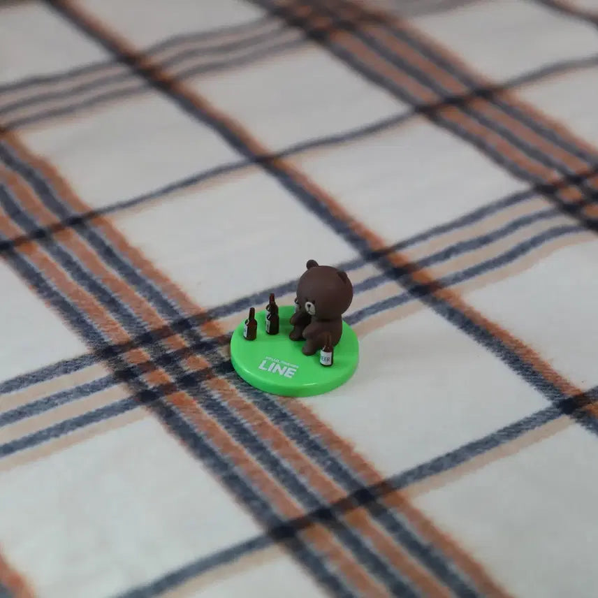 [BUNJANG] Line Friends Brown Honsool Figure / [라인프렌즈] 브라운 혼술 피규어