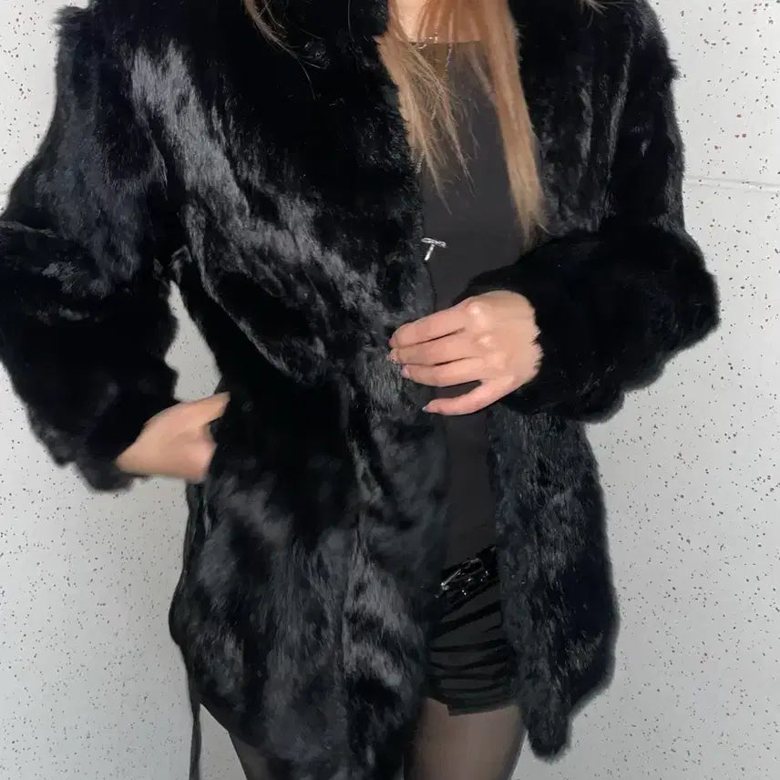 [BUNJANG] Vintage Black Fur Jacket / 착샷o 핀터레스트 빈티지퍼자켓퍼코트 블랙다크웨어로맨틱오네갸루고스고딕emo