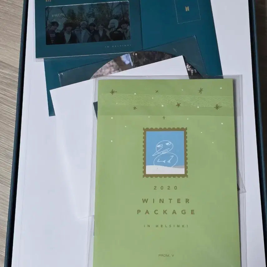 [BUNJANG] BTS V 2020 Winter Package Helsinki Full Set / 방탄소년단 2020 윈터패키지 헬싱키 뷔 풀셋