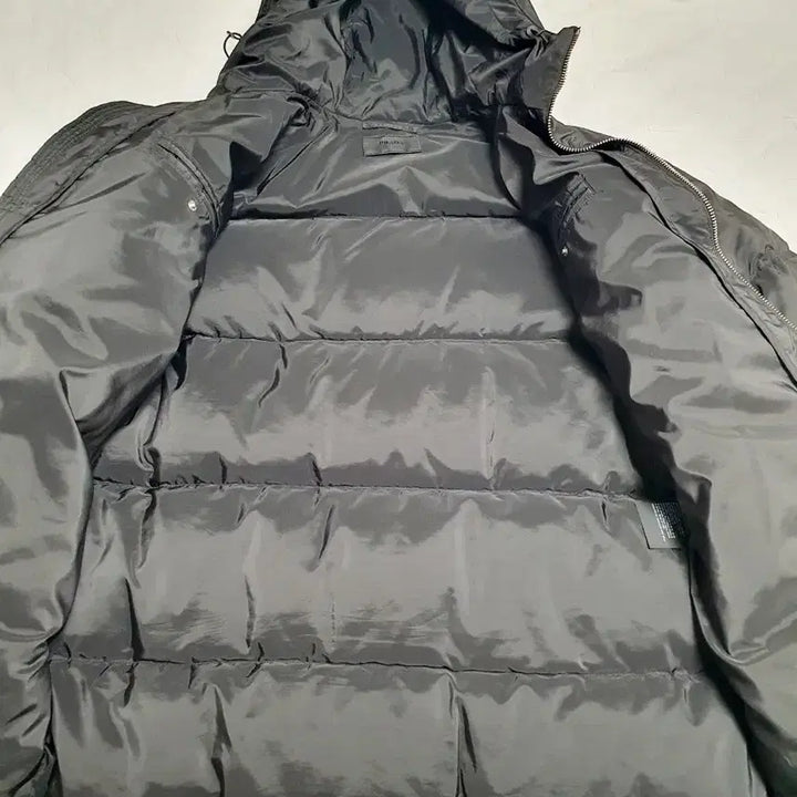 [BUNJANG] PRADA 23FW Goose Down Long Padded Coat / 프라다 PRADA 23FW 구스다운 롱패딩 SGH073 M(105~)