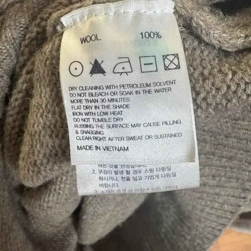 [BUNJANG] Brooks Brothers Knit Sweater / 브룩스 브라더스 니트 팔아여