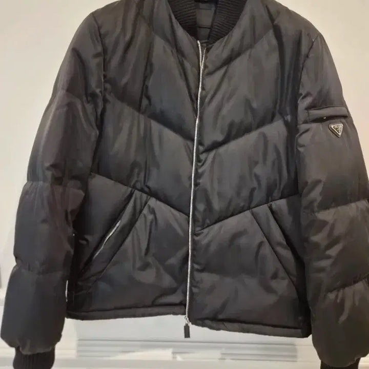 [BUNJANG] Prada Re-Nylon Down Jacket / 봄맞이 프라다 리나일론 다운재킷 팝니다 NFC신형