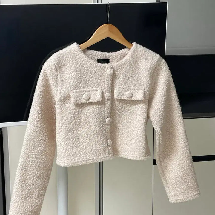 [BUNJANG] Cropped Boucle Knit Jacket / 크롭 니트 뽀글이 자켓