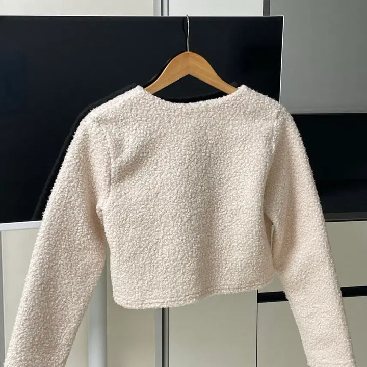 [BUNJANG] Cropped Boucle Knit Jacket / 크롭 니트 뽀글이 자켓