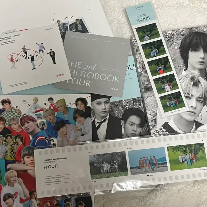 [BUNJANG] TXT (Tomorrow X Together) 2021 Hour Photobook Bundle Set / 투바투 2021 포토북 전구성 풀셋 미개봉 아워