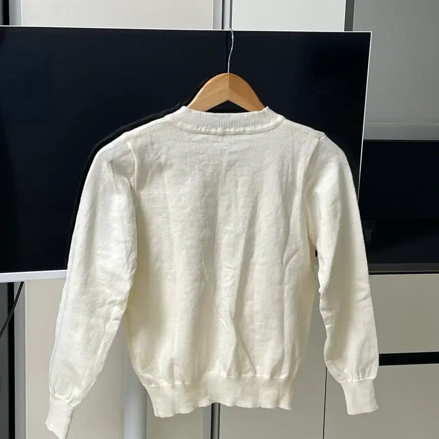 [BUNJANG] Heart Button Cardigan / 새상품 하트버튼 가디건