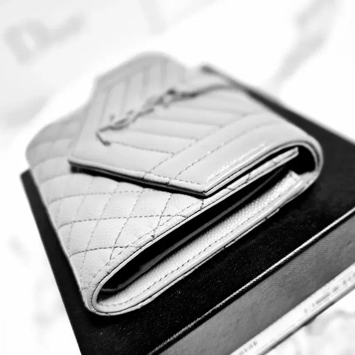 [BUNJANG] Saint Laurent Matelassé Envelope Wallet / (정품) 생로랑 마틀라세 엔벨로프 반지갑