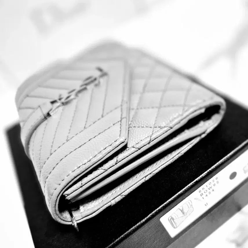 [BUNJANG] Saint Laurent Matelassé Envelope Wallet / (정품) 생로랑 마틀라세 엔벨로프 반지갑