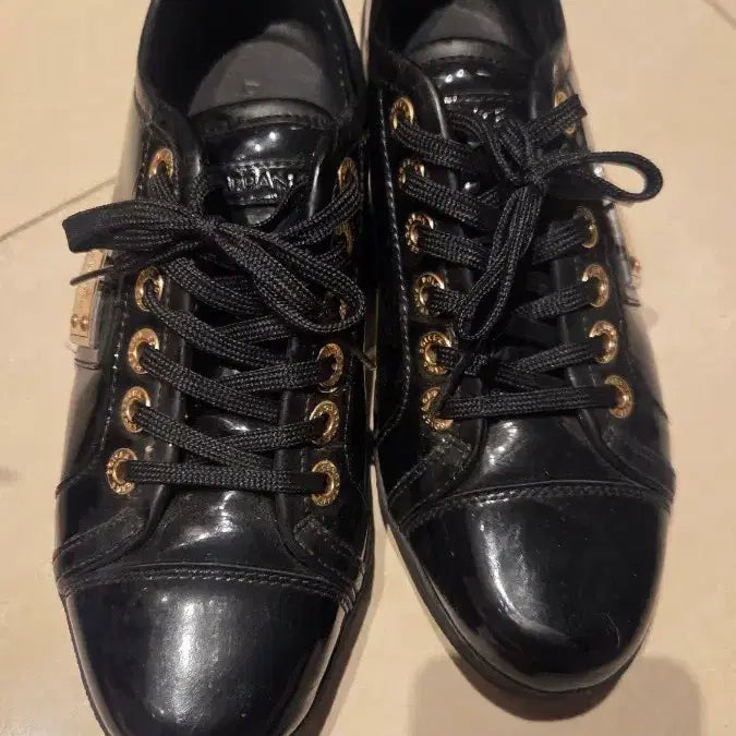 [BUNJANG] Dolce &amp; Gabbana Sneakers (Size 36) / 돌체앤가바나 스니커즈 36
