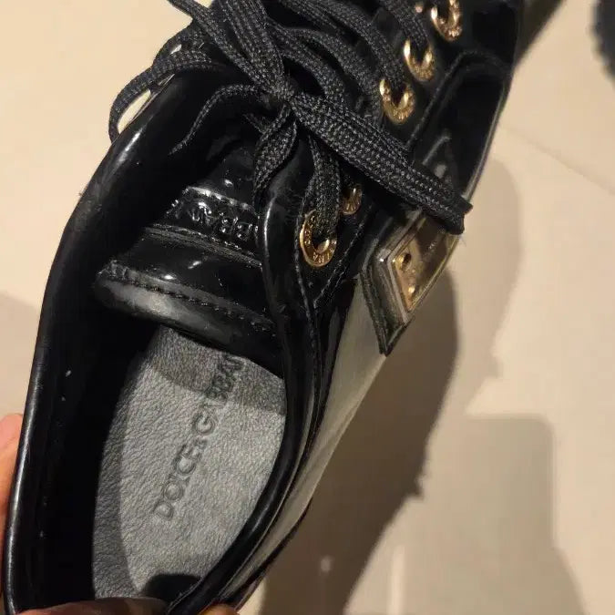 [BUNJANG] Dolce &amp; Gabbana Sneakers (Size 36) / 돌체앤가바나 스니커즈 36