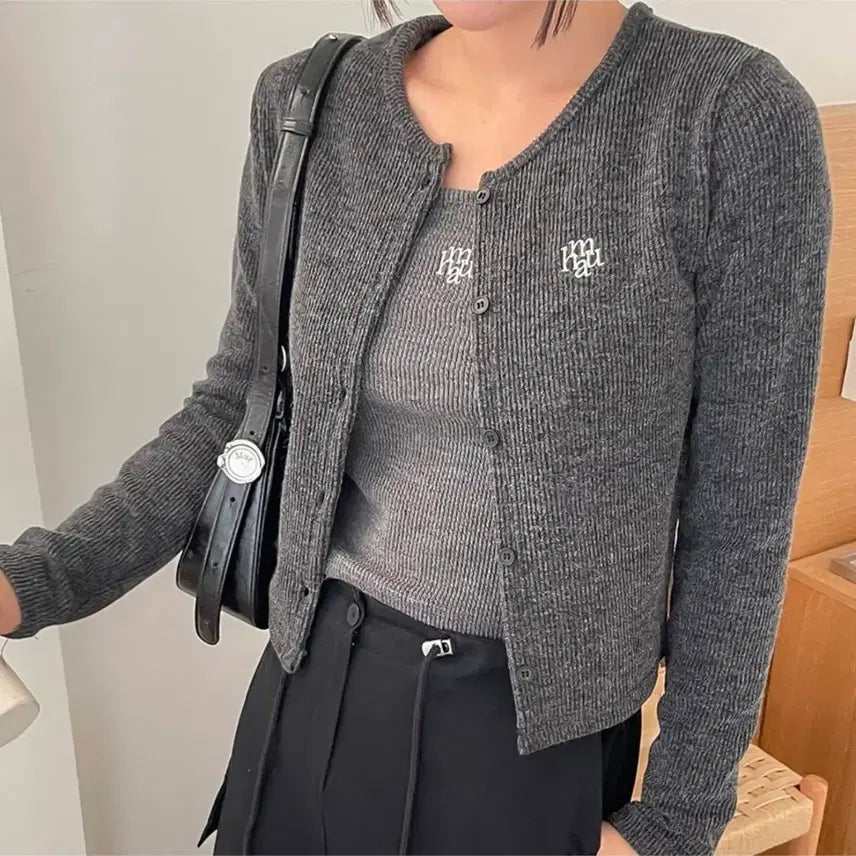 [BUNJANG] MUA MUA Charcoal Slim Fit Knit Cardigan Set / 무아무아 로고 슬림핏 니트 가디건 세트 차콜