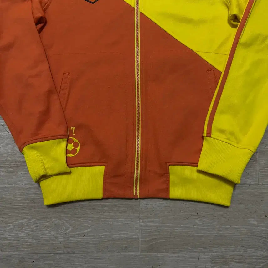 [SOLD OUT] 아디다스 부탄 축구 트랩탑 져지