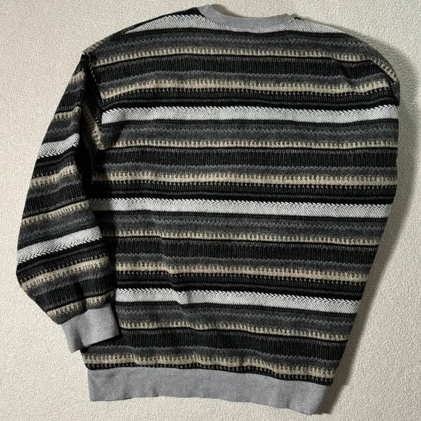 [BUNJANG] Vintage Striped Knit Sweatshirt / 빈티지 모리걸 스트라이프 패턴 니트 맨투맨