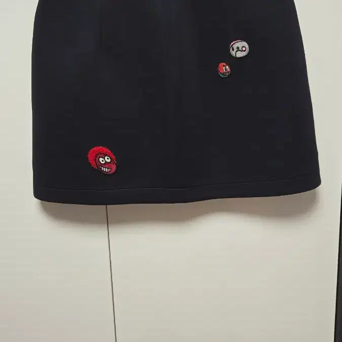 [BUNJANG] G-Cut Navy Mini Skirt (Size 66) / 지컷 네이비 미니스커트 66사이즈